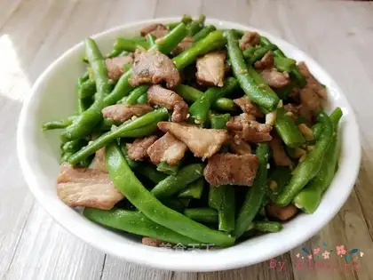 Meatloaf and four season beans