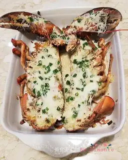 Garlic cheese lobster