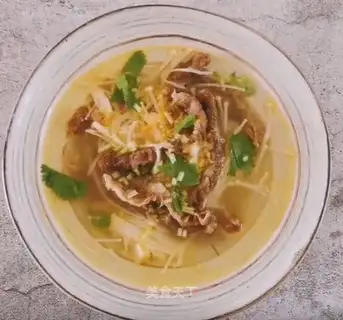 Sour soup, fat cow