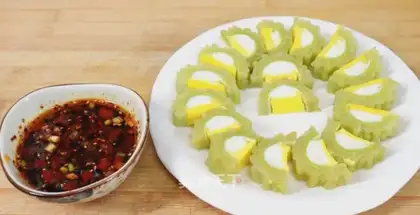 Bitter melon pudding