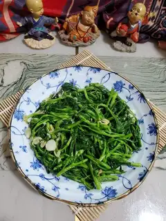 Shrimp skin and emptiness