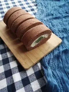 A mint frozen cocoa roll
