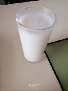 Sweet bean milk