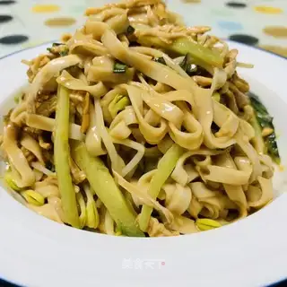 Chicken noodle