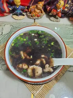 ♪ ♪ Chew and gravy ♪