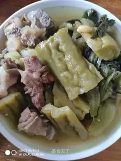 Chestbone pickles and bitter melons