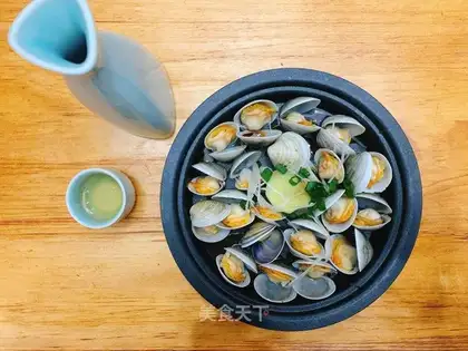It's steaming clams