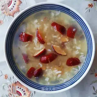 Silver-eared rice porridge