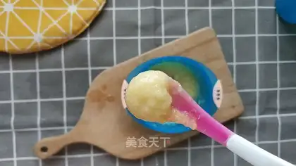 Accompanying mashed potatoes