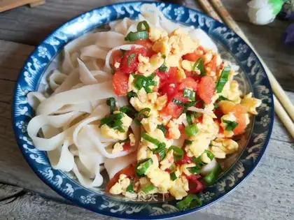 The tomato egghand is cold