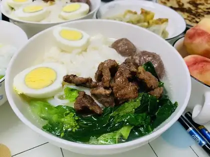Chouzhou beefball powder soup