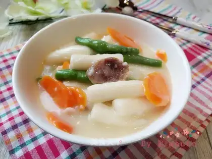 Pork bone soup cake