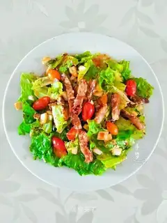 Steak salad