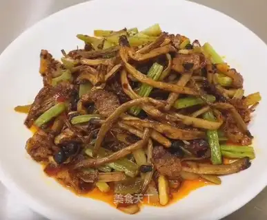 Tea mushrooms
