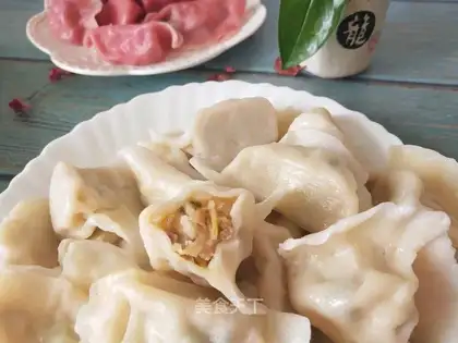 Pork sour dumplings