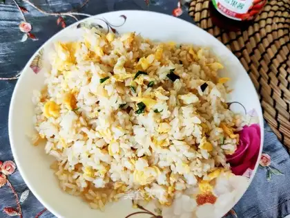 Eggs, onions, fried rice