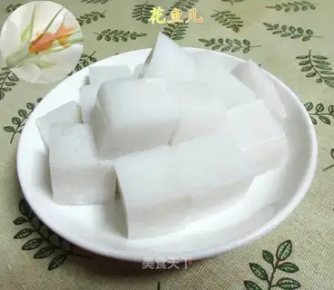 Homemade coconut juice jelly