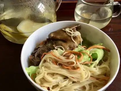 Soup noodle for the caterpillar