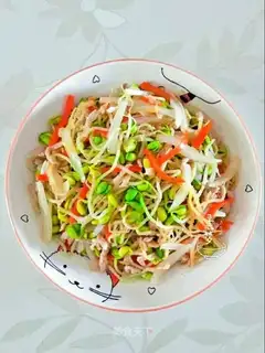 Kang-seok sprouts