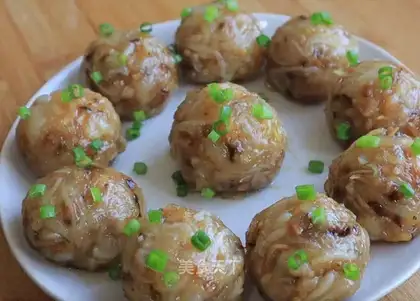Radish mushroom meatballs
