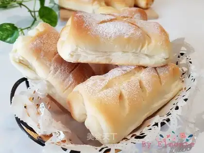Milk rolls