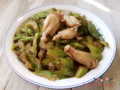 Chicken-legged, bitter melon