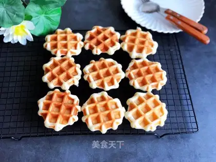 Super soft coconut waffles