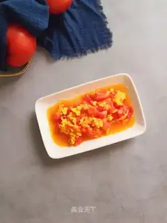Tomato fried eggs