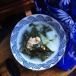 Pork cucumber soup