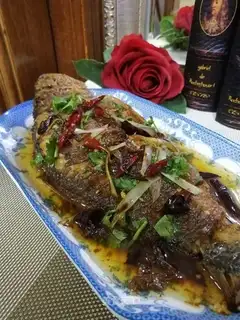 Red-burned yellowfish