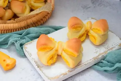 Butterflies on bread