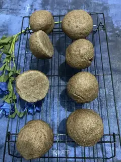 That's a really good low-fat bun