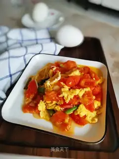 Tomato fried eggs