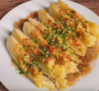 Garlic fan dolls