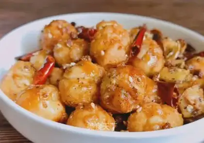 Spicy quail eggs