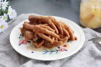 Chicken claws