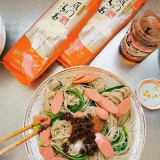 Make your own delicious hand-meat noodles
