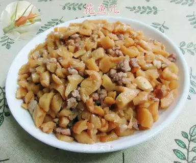 Meat and radish