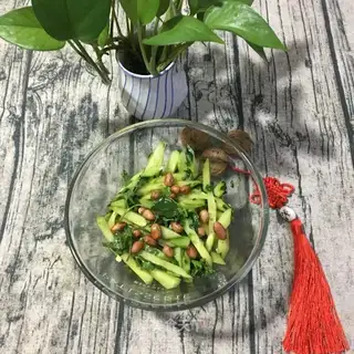 The cucumber is cold