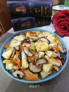 Fried mushrooms and eggs