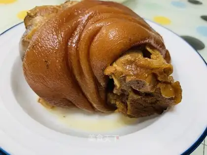 Big pig hoof