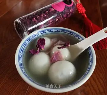 Rose and soup