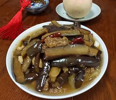 Garbage and eggplant