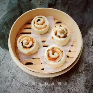 Let go of the meat and rip the roll