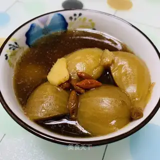 Frozen fig bone soup