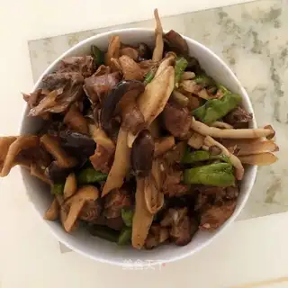 Ginger-burned duck