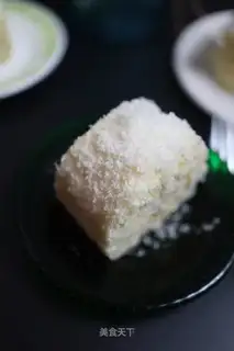 Coconut roll