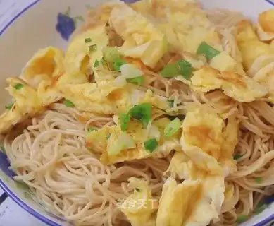 Egg noodles