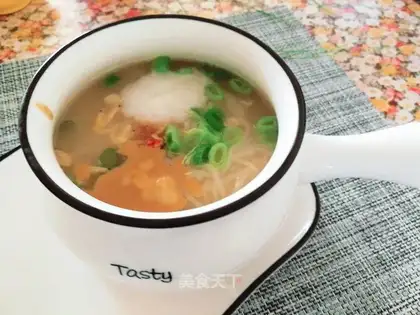Hot noodles for chicken soup