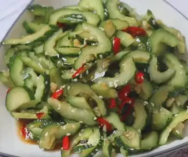 Salud cucumber